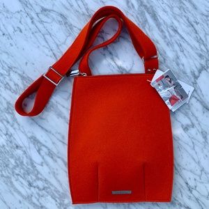 Die Tasche, Wool Purse